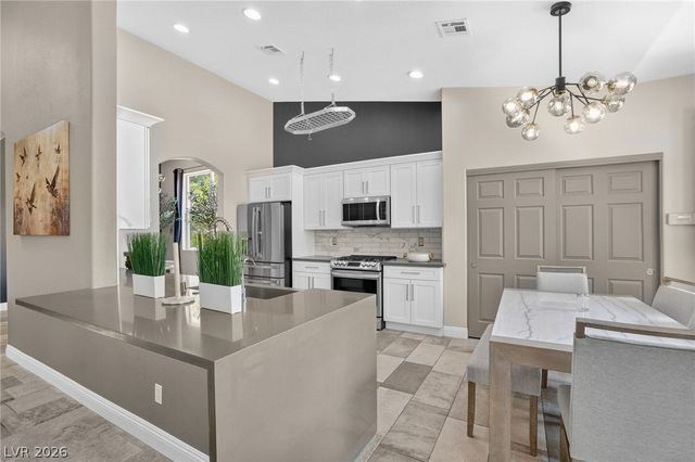 11212 Dell Cliffs Court, Las Vegas, NV 89144