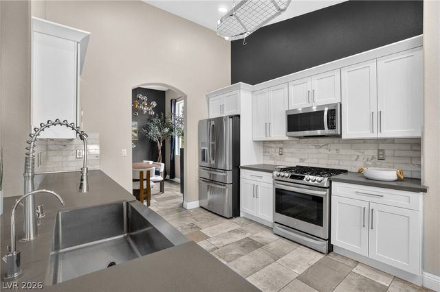 11212 Dell Cliffs Court, Las Vegas, NV 89144