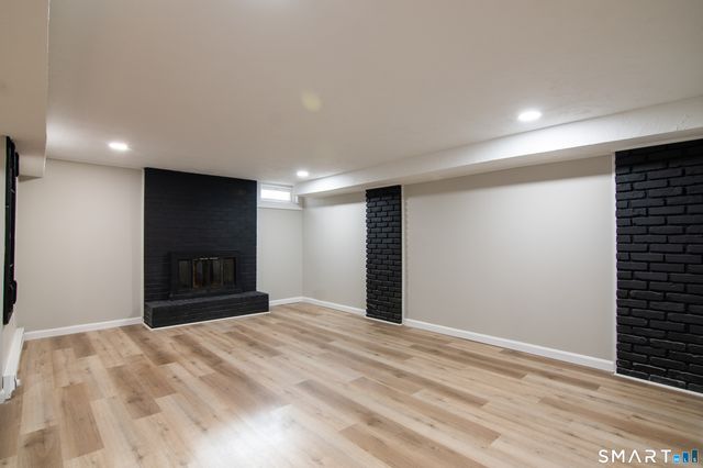 2 Mary Road, Thompson, CT 06277