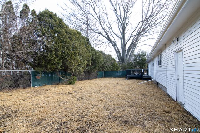 2 Mary Road, Thompson, CT 06277