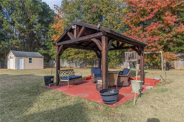 2704 Forest Park Court, Conyers, GA 30094