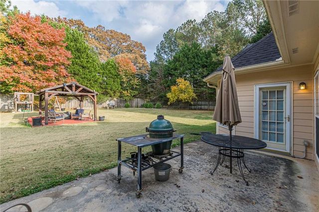 2704 Forest Park Court, Conyers, GA 30094