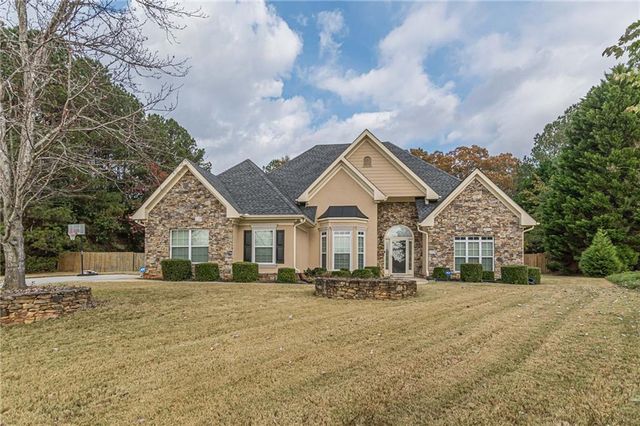 2704 Forest Park Court, Conyers, GA 30094