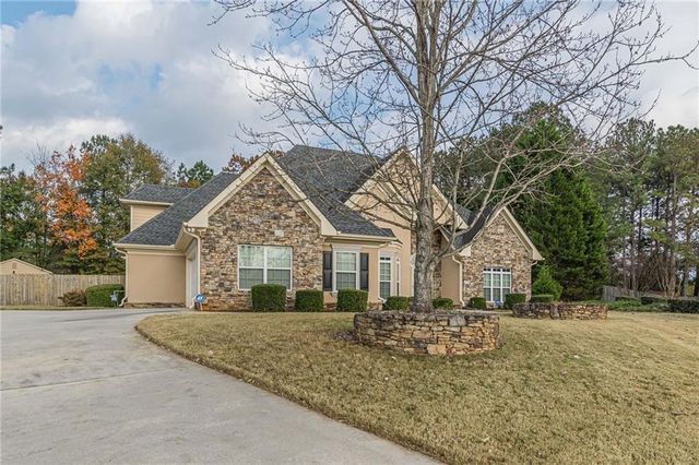 2704 Forest Park Court, Conyers, GA 30094