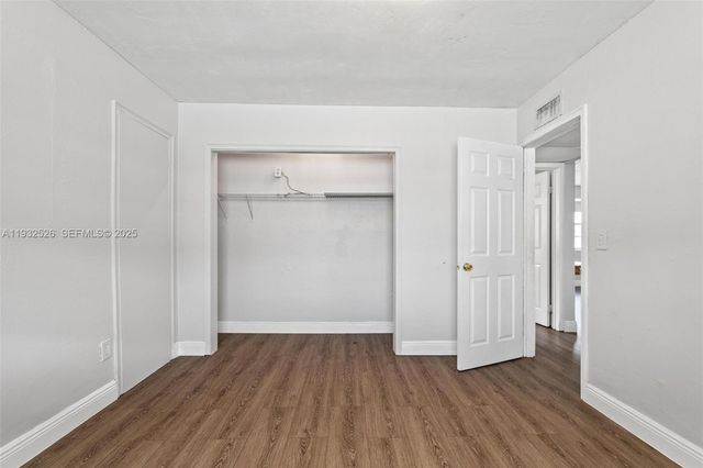 11441 SW 2nd St 11443, Sweetwater, FL 33174