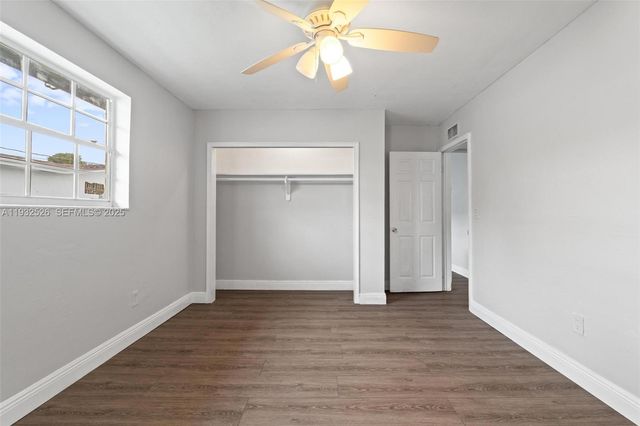 11441 SW 2nd St 11443, Sweetwater, FL 33174