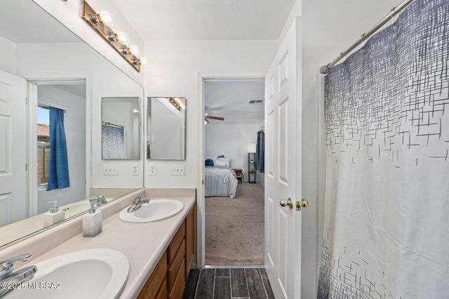 228 E Scarlet Maple Street, Sahuarita, AZ 85629