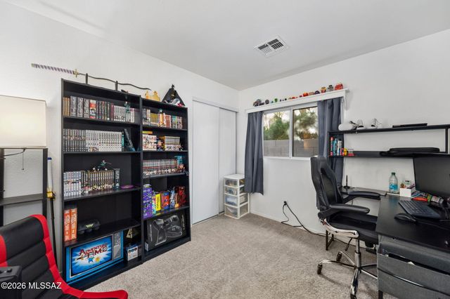 228 E Scarlet Maple Street, Sahuarita, AZ 85629