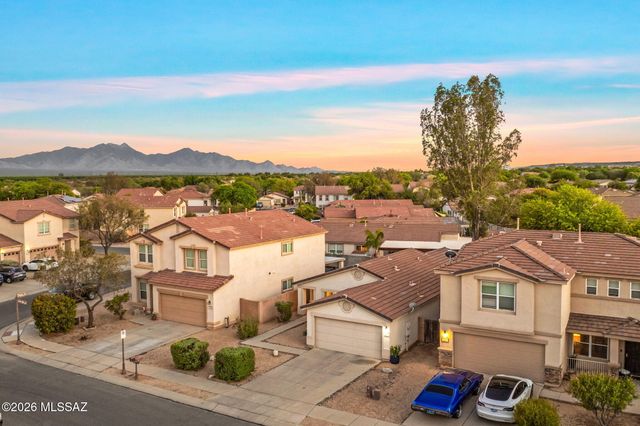 228 E Scarlet Maple Street, Sahuarita, AZ 85629