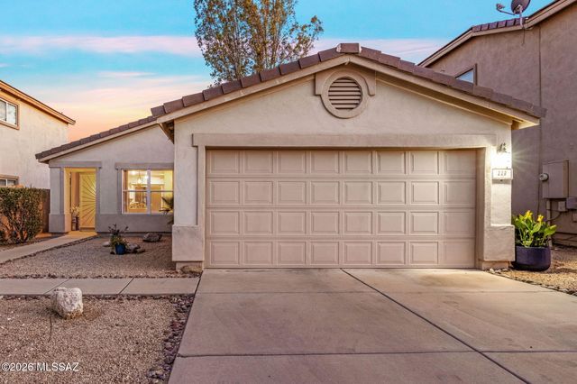 228 E Scarlet Maple Street, Sahuarita, AZ 85629