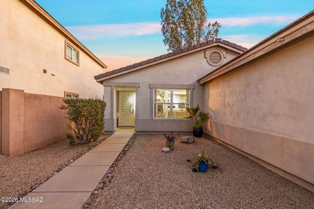 228 E Scarlet Maple Street, Sahuarita, AZ 85629