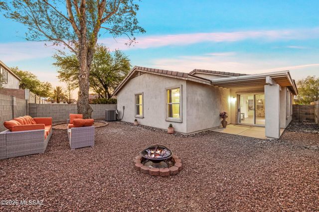 228 E Scarlet Maple Street, Sahuarita, AZ 85629