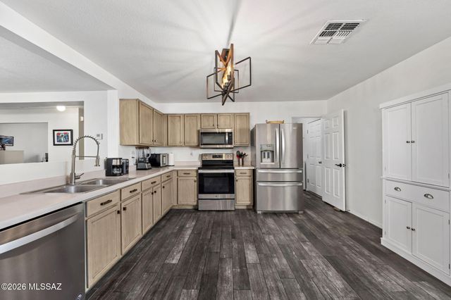 228 E Scarlet Maple Street, Sahuarita, AZ 85629