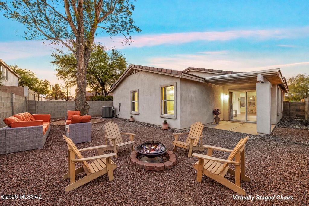 228 E Scarlet Maple Street, Sahuarita, AZ 85629
