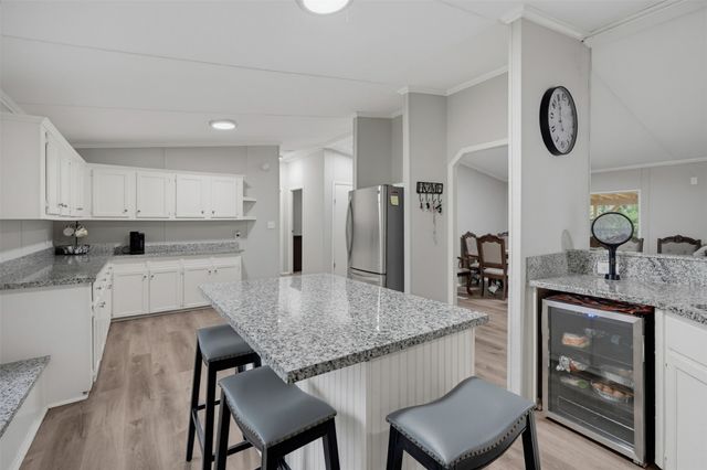 4626 E Renfro Street, Alvarado, TX 76009