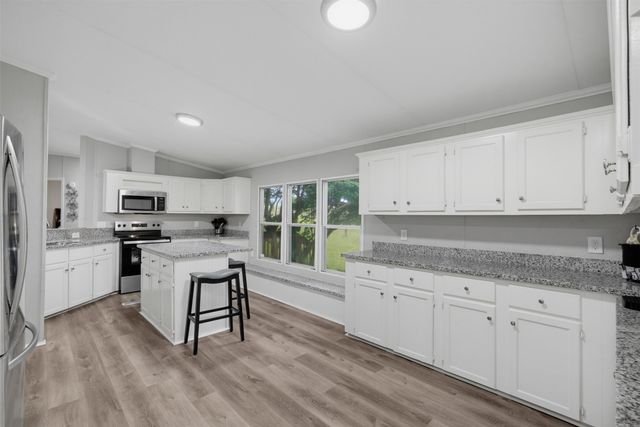 4626 E Renfro Street, Alvarado, TX 76009