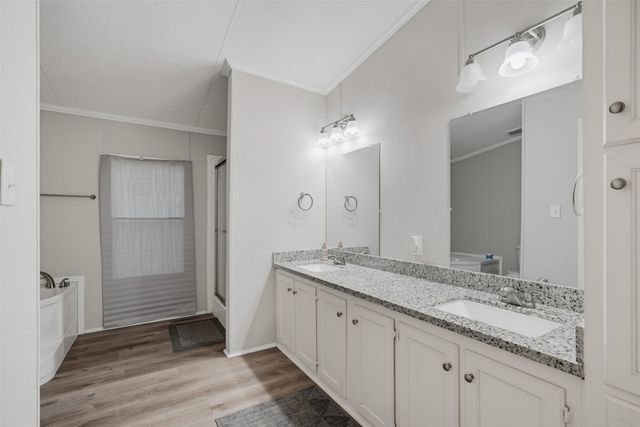 4626 E Renfro Street, Alvarado, TX 76009