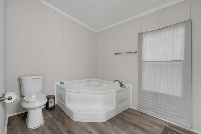 4626 E Renfro Street, Alvarado, TX 76009