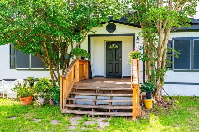 4626 E Renfro Street, Alvarado, TX 76009