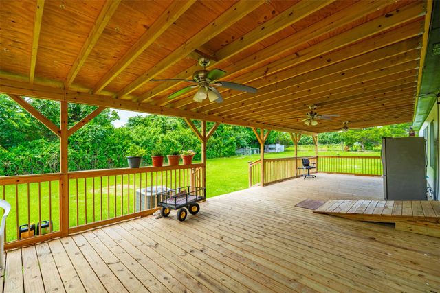 4626 E Renfro Street, Alvarado, TX 76009