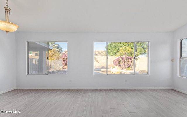 4758 E Villa Maria Drive, Phoenix, AZ 85032