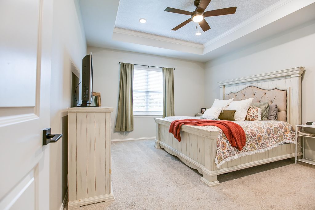 Image 16 of property listing at 5013 Red Oak Lane, San Angelo, TX 76904