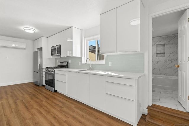 324 Willie James Jones Ave, San Diego, CA 92102