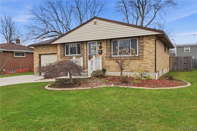 52 Hillsboro Road, Cheektowaga, NY 14225