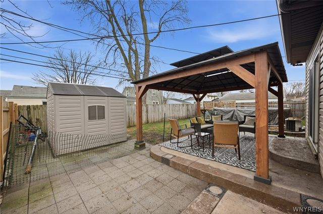 52 Hillsboro Road, Cheektowaga, NY 14225