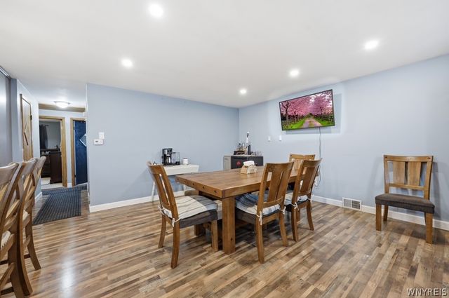 52 Hillsboro Road, Cheektowaga, NY 14225