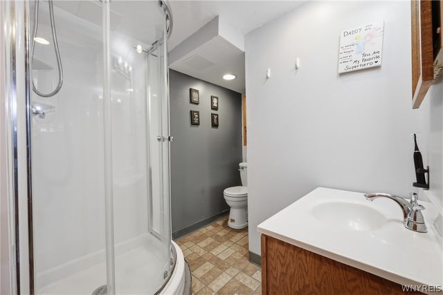 52 Hillsboro Road, Cheektowaga, NY 14225