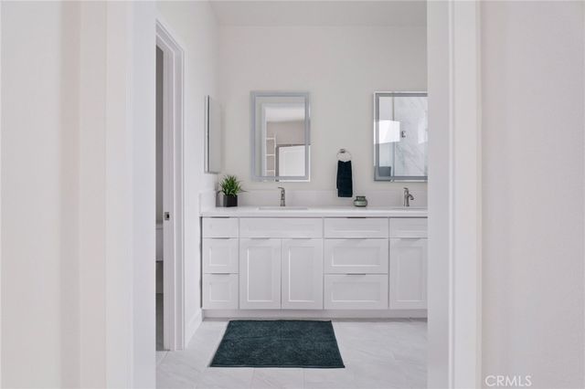 15192 Barbara, Apple Valley, CA 92307