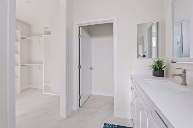 15192 Barbara, Apple Valley, CA 92307