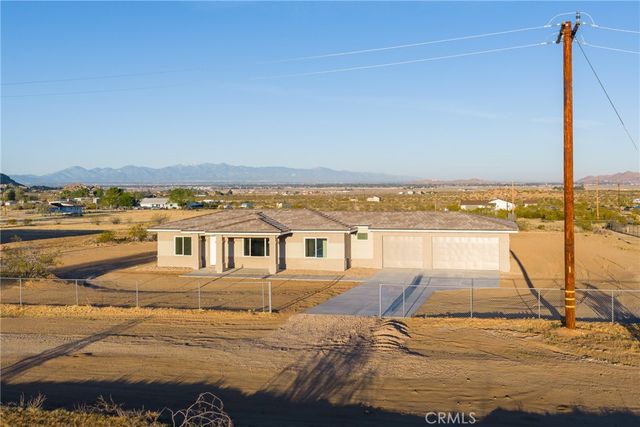 15192 Barbara, Apple Valley, CA 92307