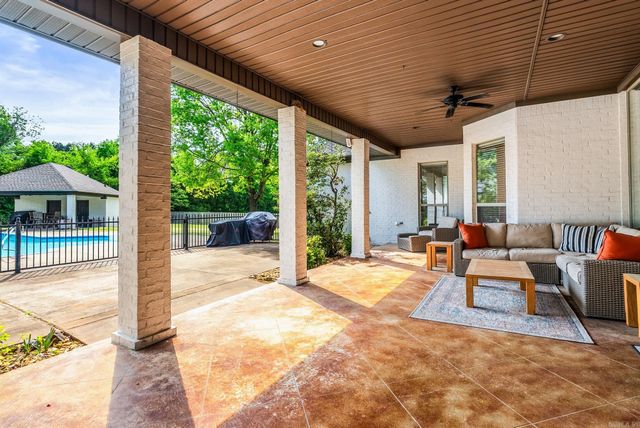 3290 Marlsgate, Conway, AR 72032