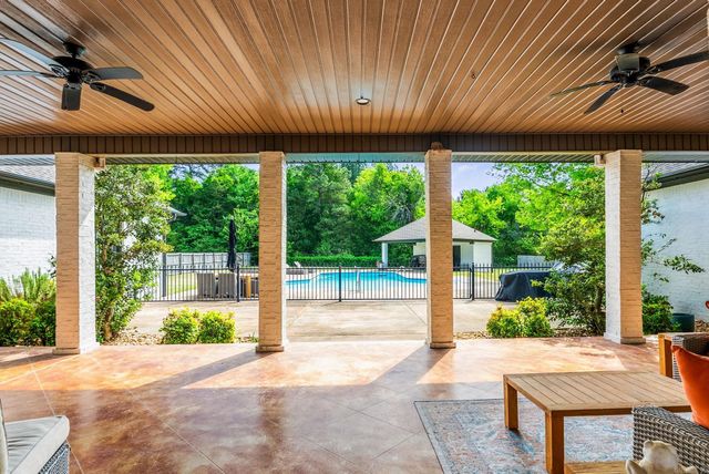 3290 Marlsgate, Conway, AR 72032