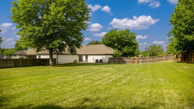 3290 Marlsgate, Conway, AR 72032