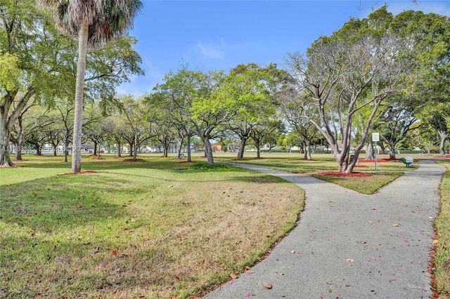 6405 SW 152nd Cir Pl 10-05, Miami, FL 33193