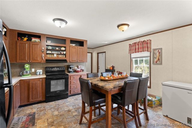 5187 W State Road 64, Taswell, IN 47175