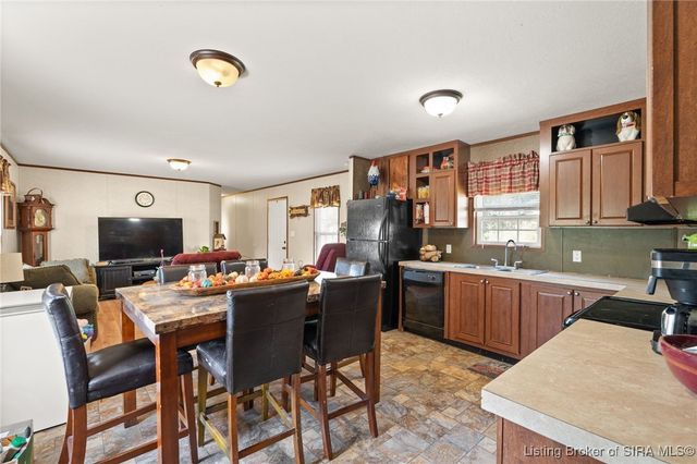 5187 W State Road 64, Taswell, IN 47175