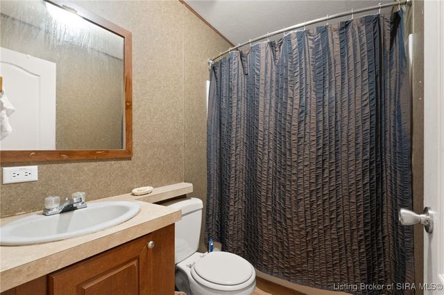 5187 W State Road 64, Taswell, IN 47175