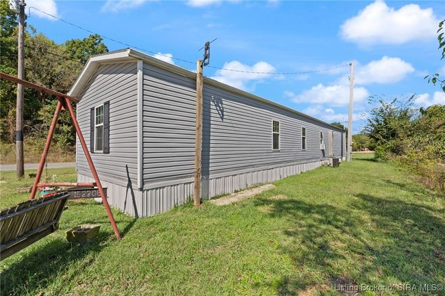 5187 W State Road 64, Taswell, IN 47175