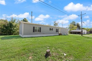 5187 W State Road 64, Taswell, IN 47175