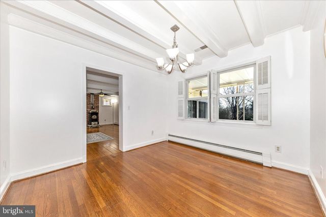 9504 VEIRS DR, Rockville, MD 20850