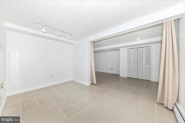 9504 VEIRS DR, Rockville, MD 20850