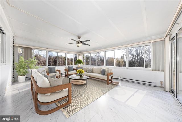 9504 VEIRS DR, Rockville, MD 20850