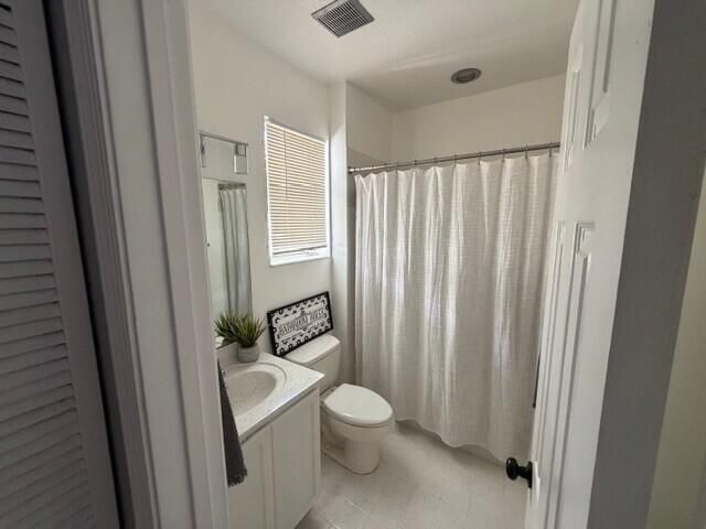 3013 Laurel Ridge Circle, Riviera Beach, FL 33404