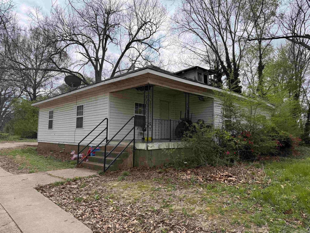 1405 W Washington, Jonesboro, AR 72401