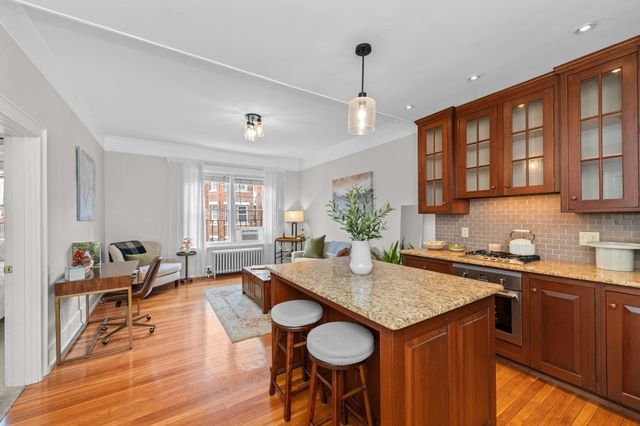 400 Marlborough St 9, Boston, MA 02115