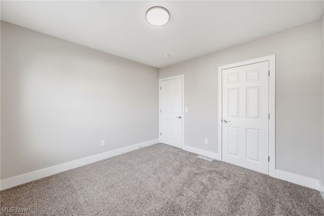 1086 Saint Andrews, Akron, OH 44312